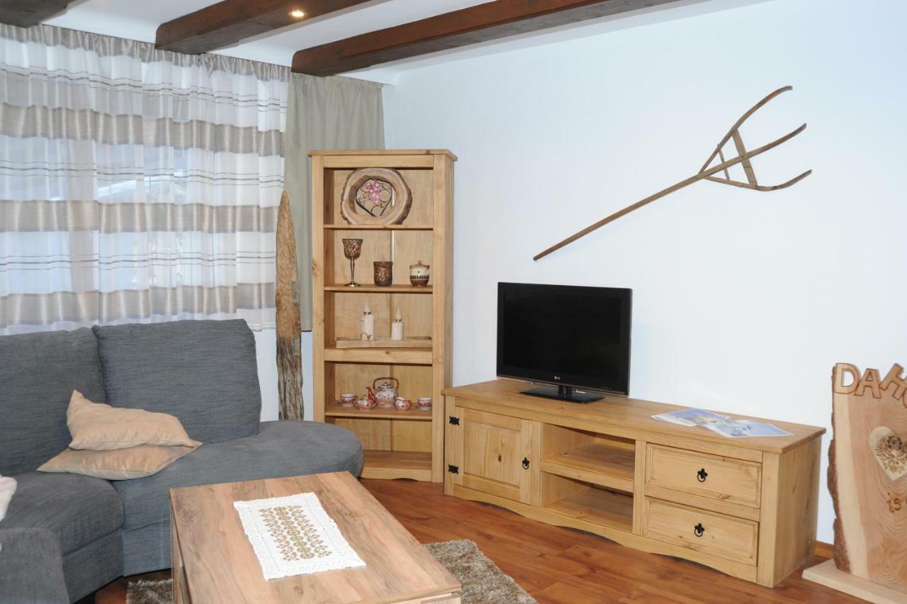 Ferienwohnung Bergler Trins Bagian luar foto