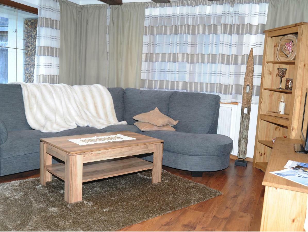 Ferienwohnung Bergler Trins Bagian luar foto